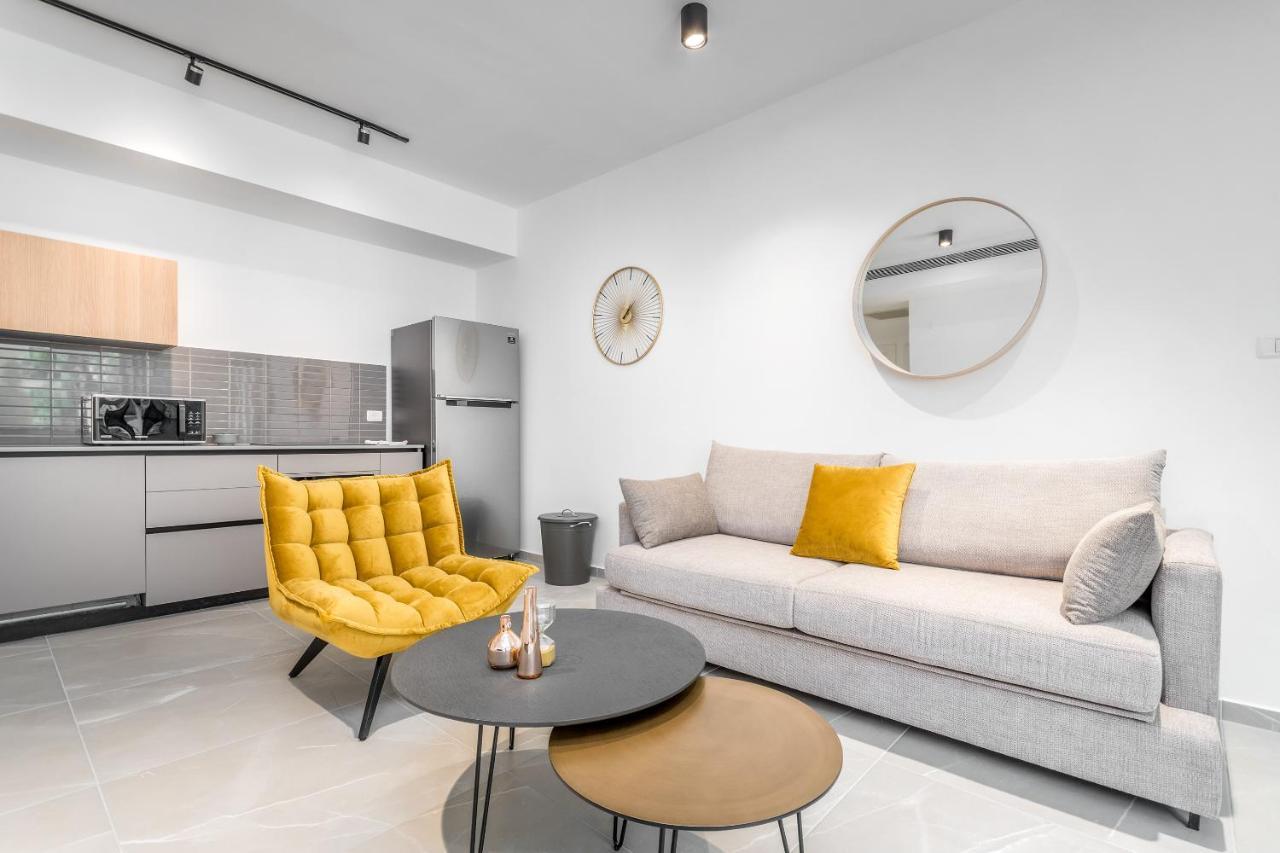 Stunning 1 Bdr With Balcony On Sheinkin St Daire Tel Aviv Dış mekan fotoğraf